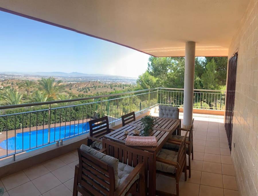 Villa Gloria Los Lopez エクステリア 写真